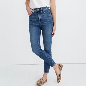 Madewell 11” high-rise skinny jeans // size 28